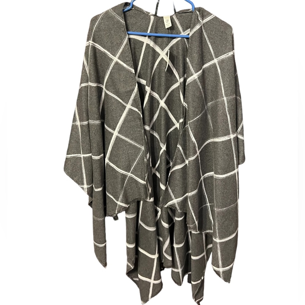 Versona cardigan grey and white OS NWT